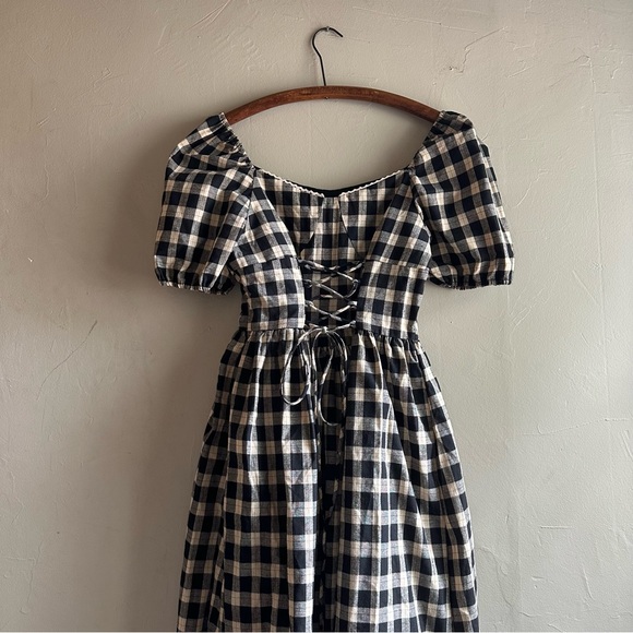 Cotton gingham lace bodice dress - Picture 3 of 8